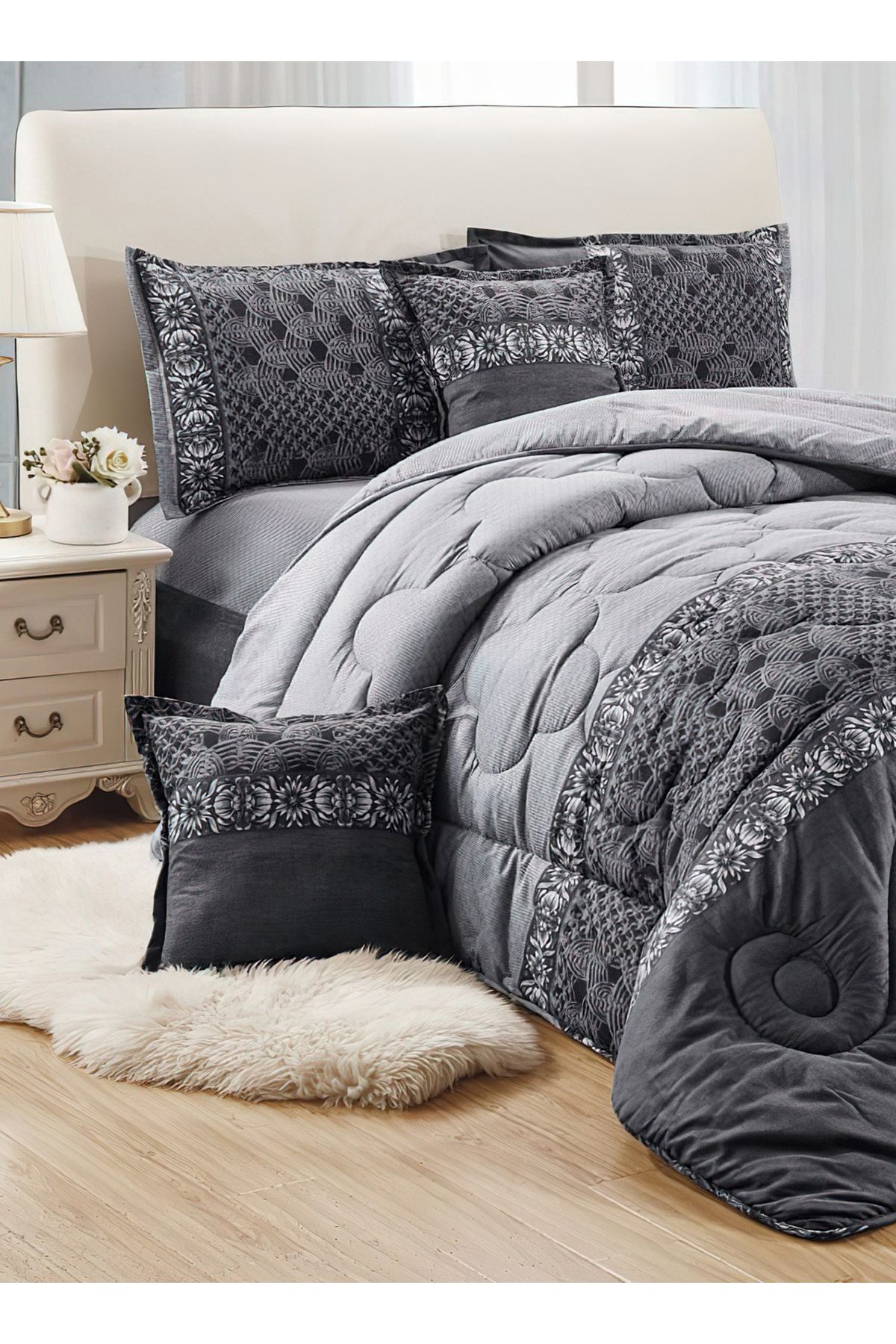 Generic-Comforter Set 4 Piece Single Size Elegant Bedspread Lightweight Comforter Suitable for All Seasons 2