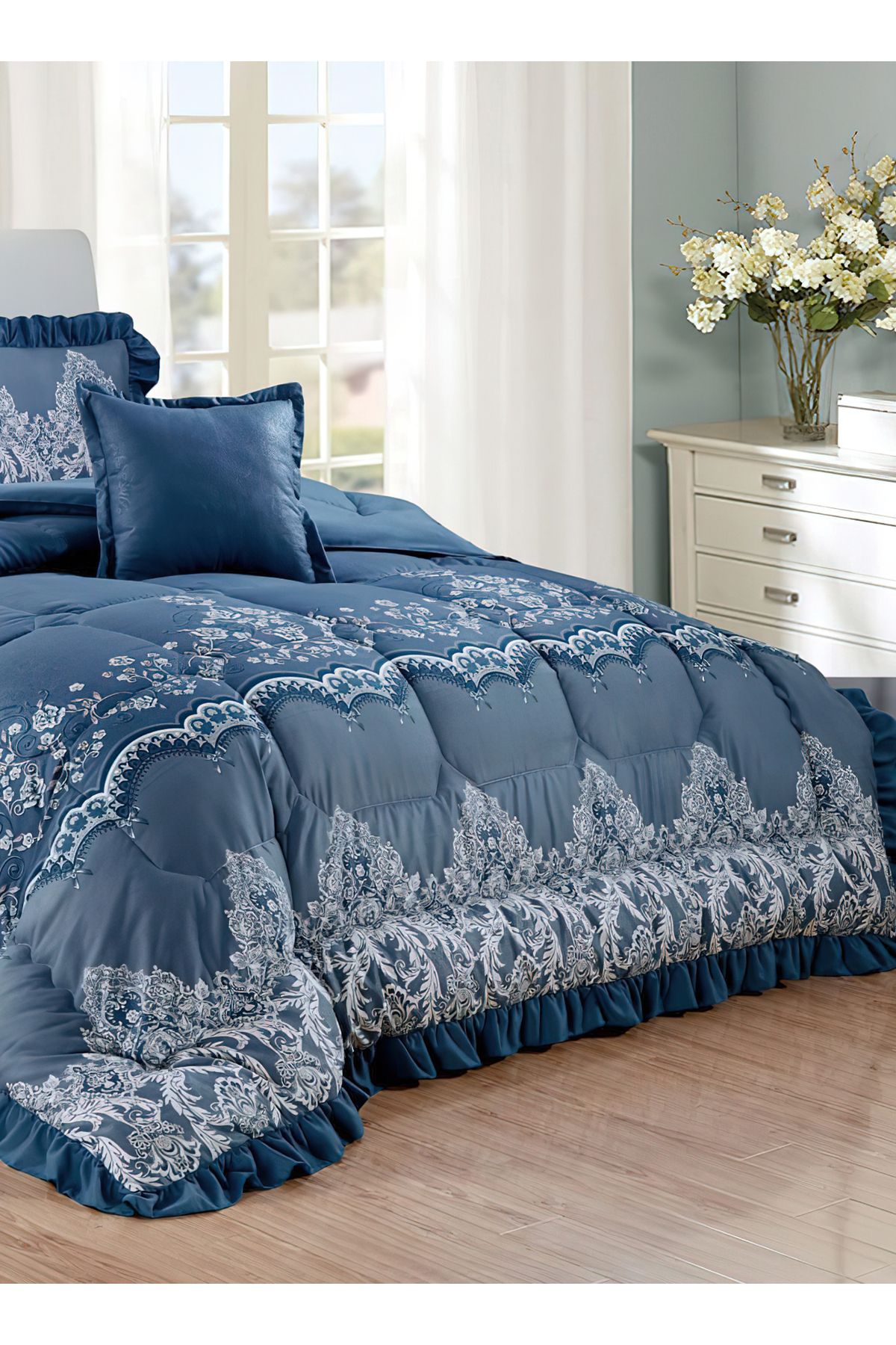 Generic-Comforter Set 4 Piece Single Size Elegant Bedspread Lightweight Comforter Suitable for All Seasons 3