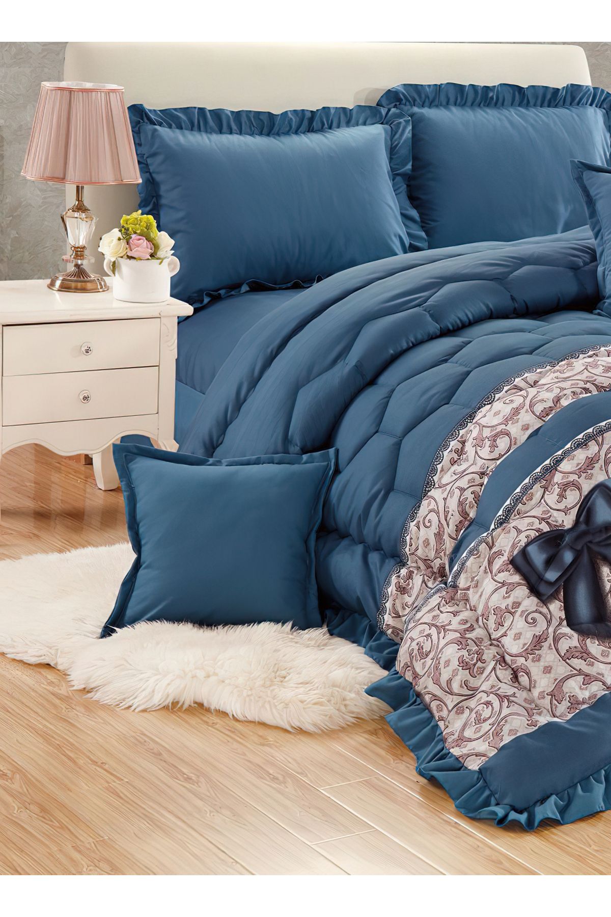 Generic-Comforter Set 4 Piece Single Size Elegant Bedspread Lightweight Comforter Suitable for All Seasons 2