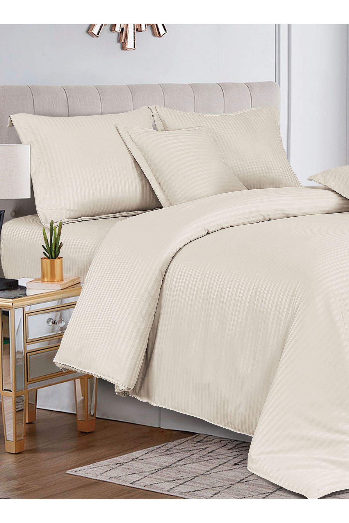 Generic-Hotel Stripe soft Comforter Set, Single Size (160X210 CM) 4 Pieces, Horizontal Striped Pattern 1