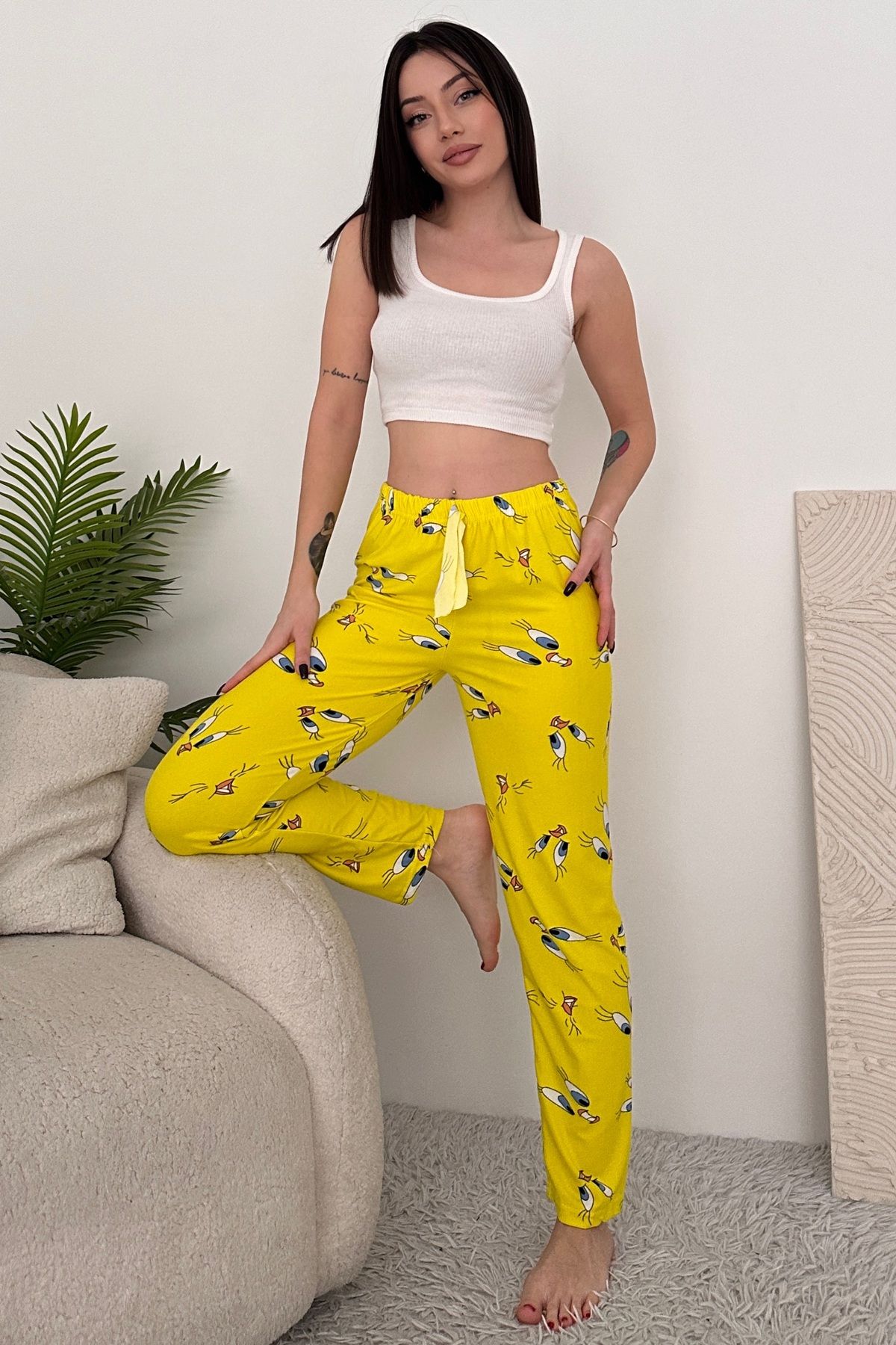 MODA Kadın Süet Tweety Desenli Pijama