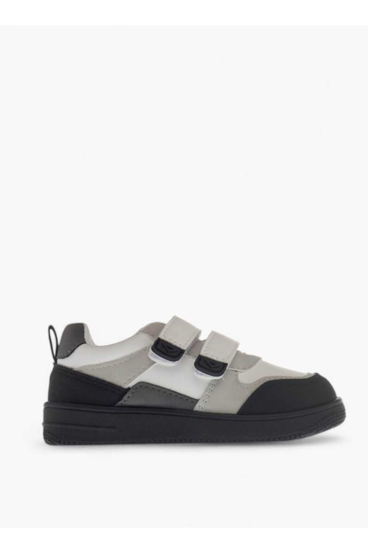 LBL by Shoexpress-Panelled Sneakers with Hook and Loop Closure 3