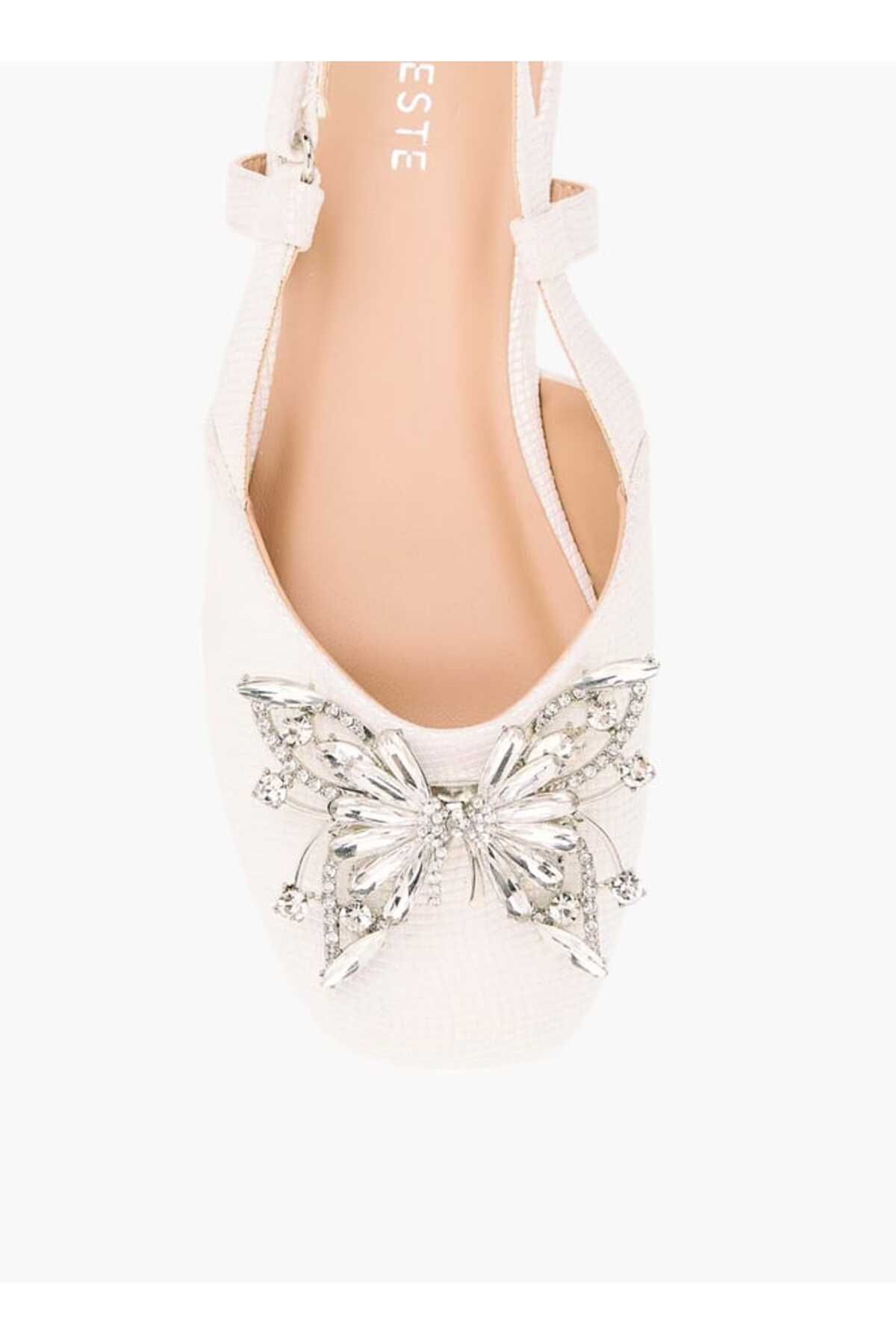 Celeste-Girls' Butterfly Embellished Sandals with Hook and Loop Closure 4