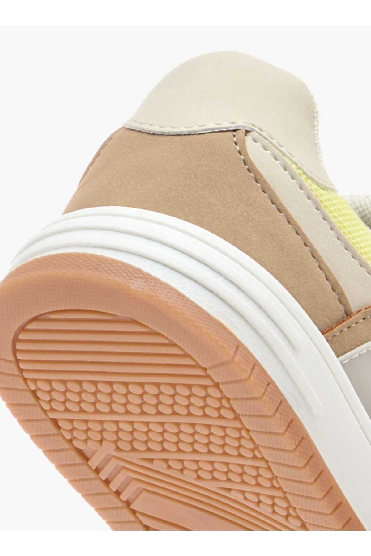 Juniors-Panelled Sneakers with Hook and Loop Closure 5