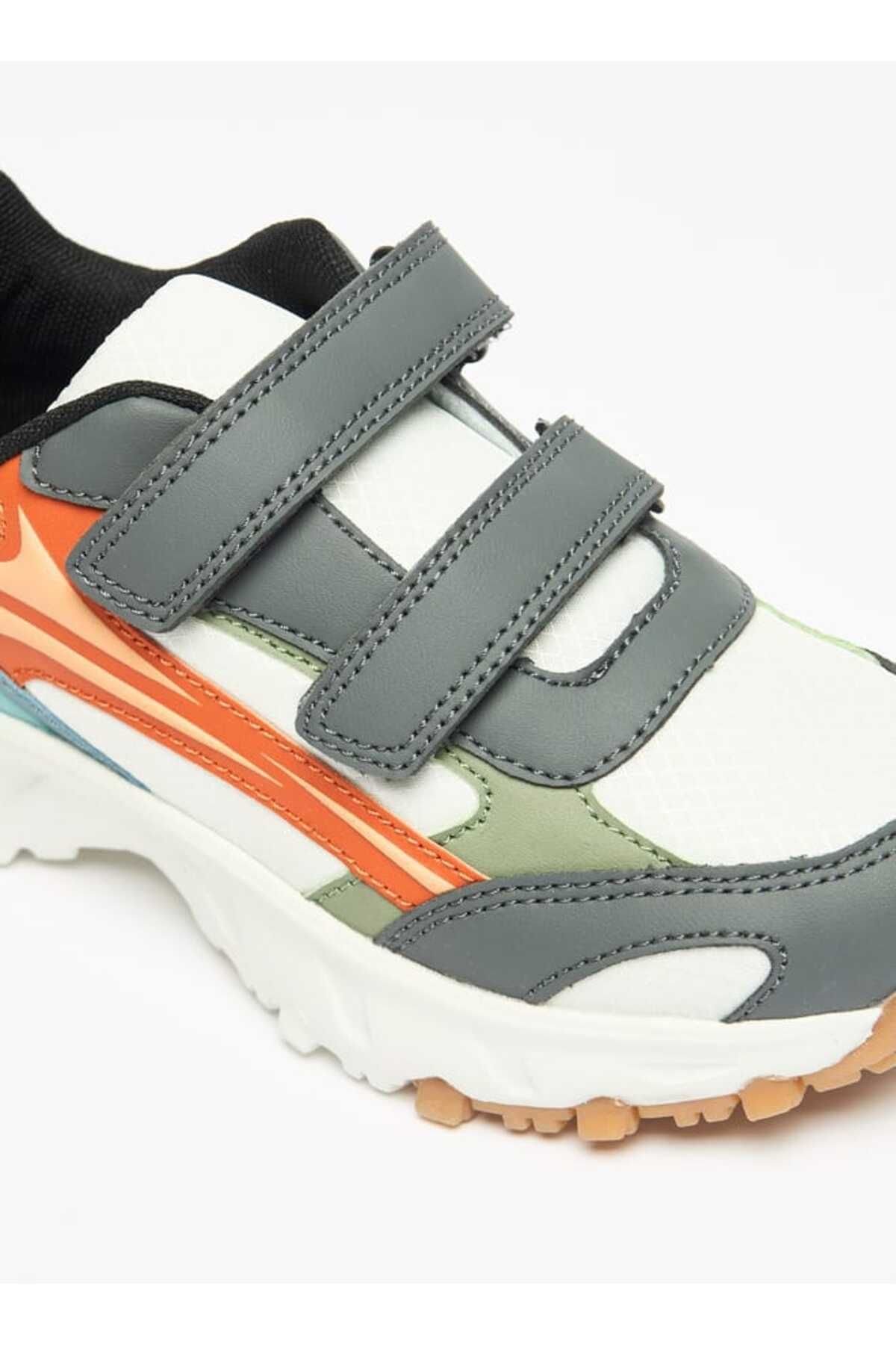 Juniors-Colourblock Sneakers with Hook and Loop Closure 5