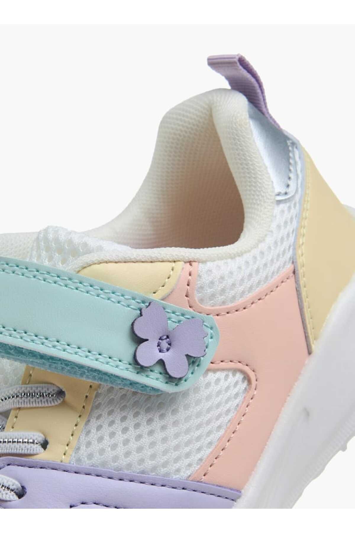 Flora Bella by Shoexpress-حذاء رياضي Flora Bella Colourblock مزود بقفل خطافي وحلقة 4