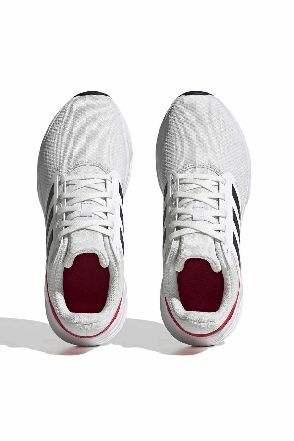 کفش دو و تمرین سفید مردانه Galaxy 6 M های پیاده روی یعنی 1975Beyaz GRI adidas