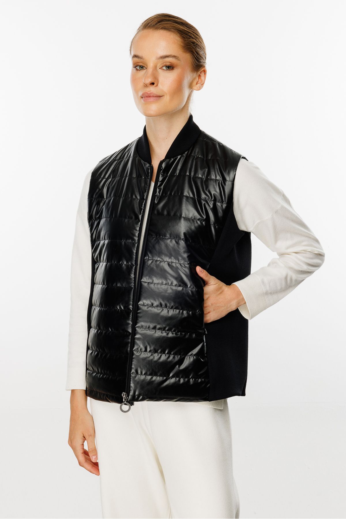 Butik Triko-Knitwear Collared Quilted Vest 3