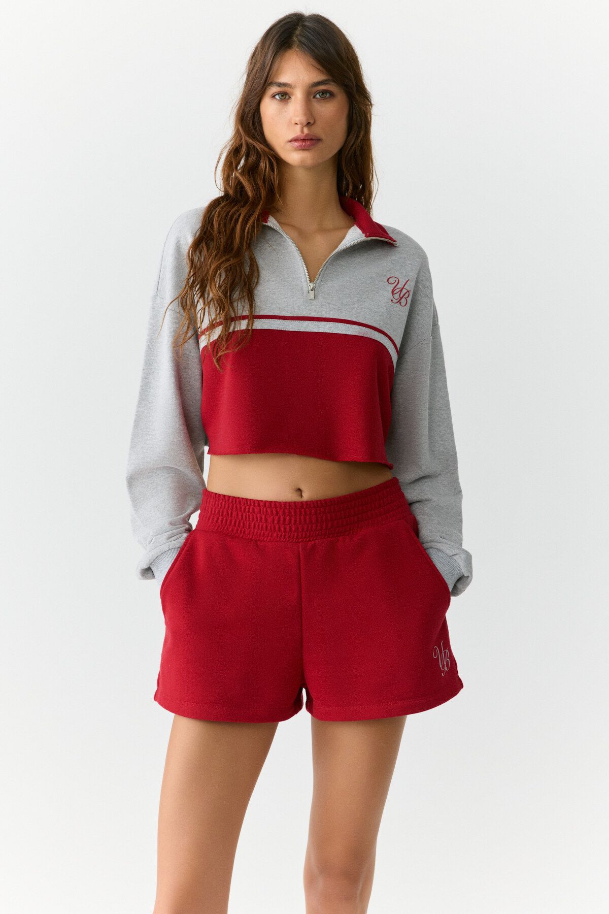 Urban Beat-Urbanbeat Damen-Shorts mit elastischem Bund und Taschendruck, Relaxed Red Shorts 7
