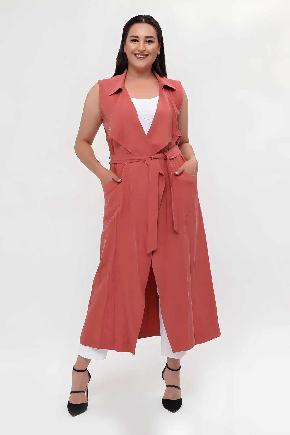 complete the look image