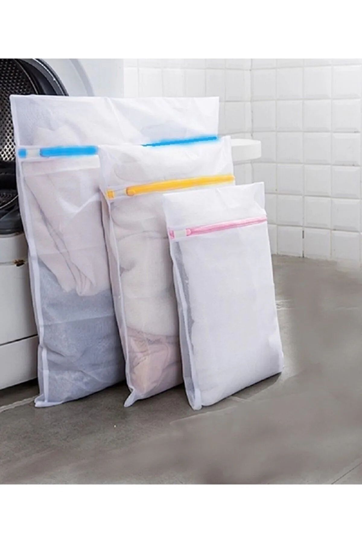 ELİOSA-Set of 3 Colorful Zippered Laundry Net 1