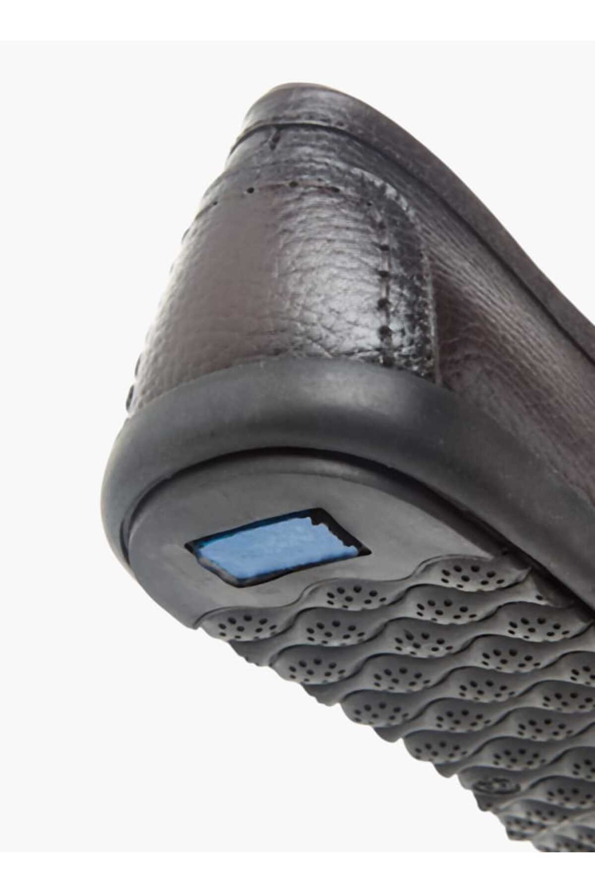 LBL by Shoexpress-Textured Slip-On Loafers 5