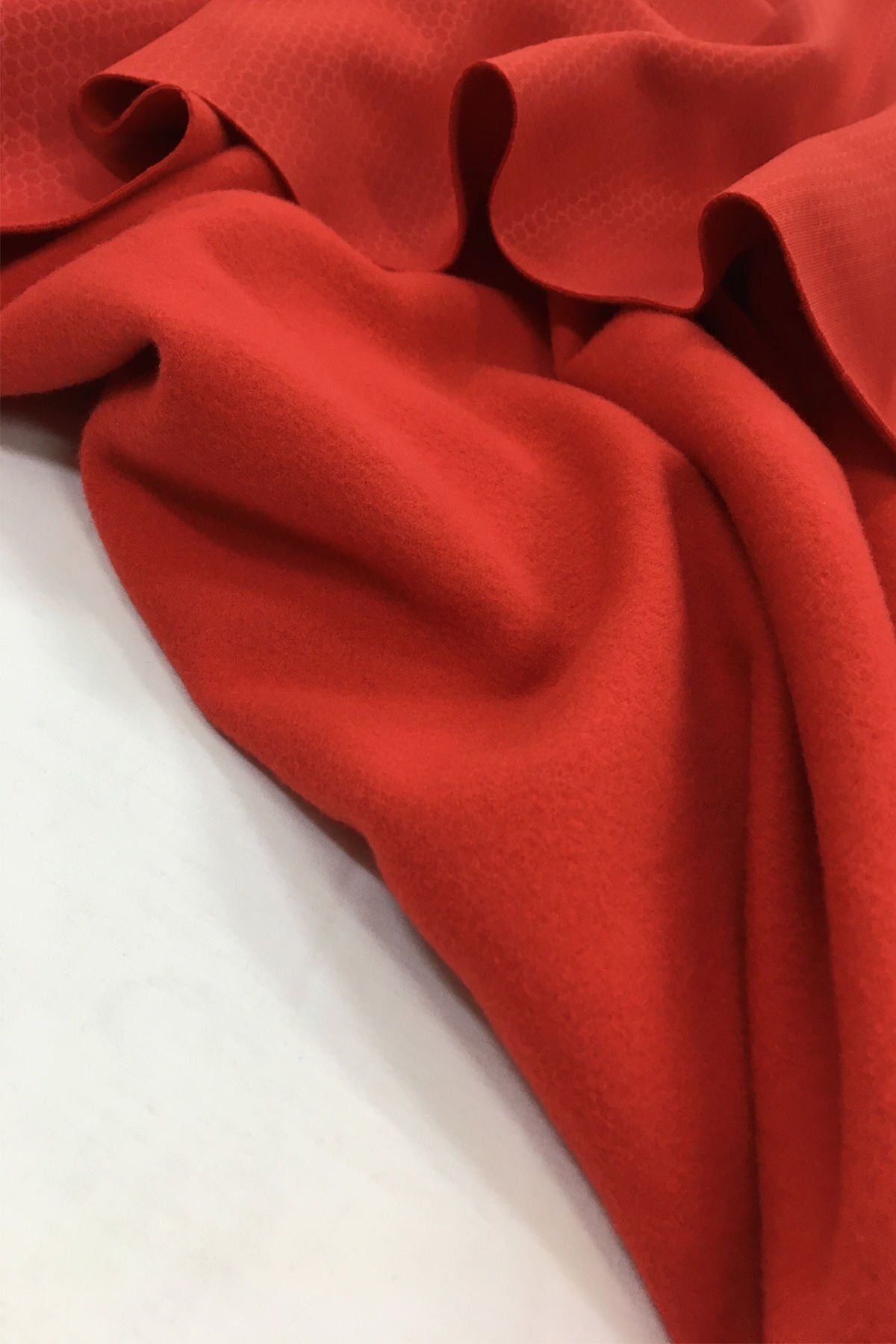 Yiğit Kumaş-Red Stretchy Combed Cotton Fabric - Raster Inside and Honeycomb Texture 3
