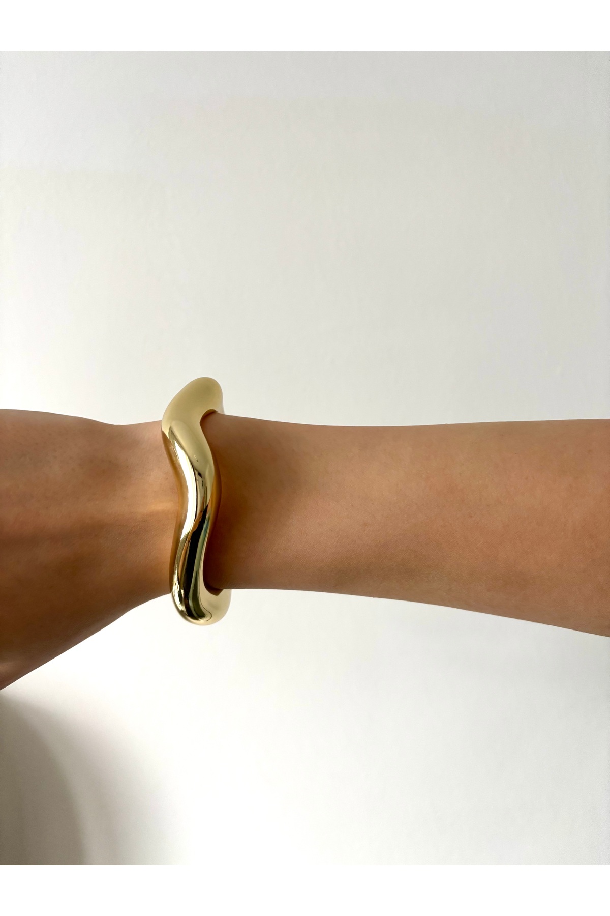 Ressia  Kalın Dalgalı Model VİP Kadın Kelepçe - Görsel 2