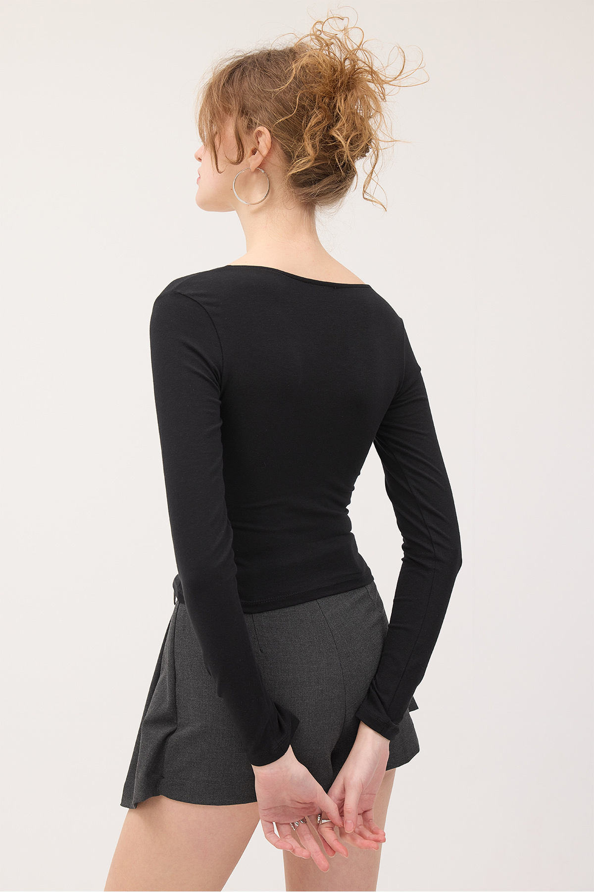 Addax-Knot Detail Long Sleeve Blouse B1690-M8 5