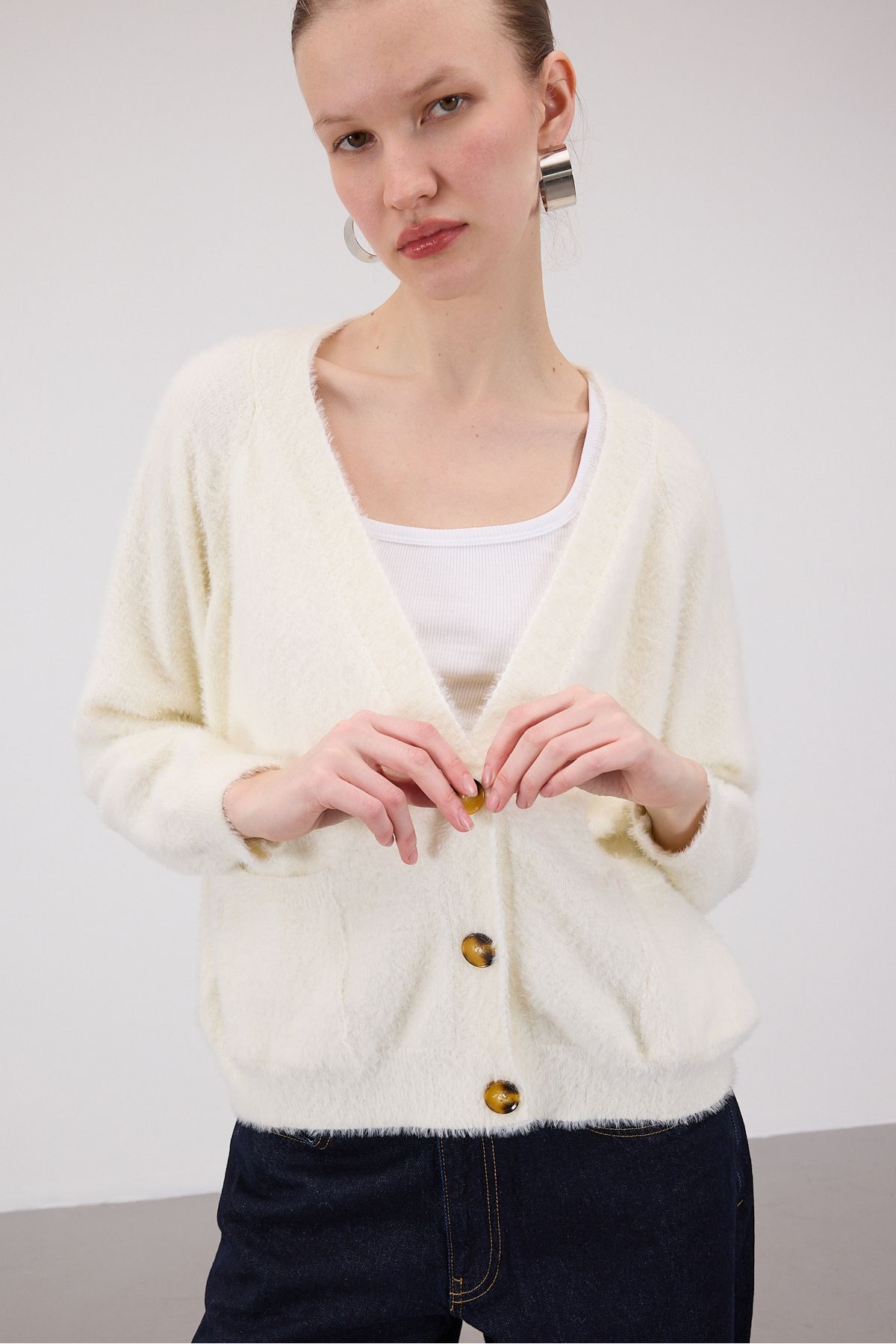 Addax-Soft Textured Buttoned Cardigan H3375-B8 3