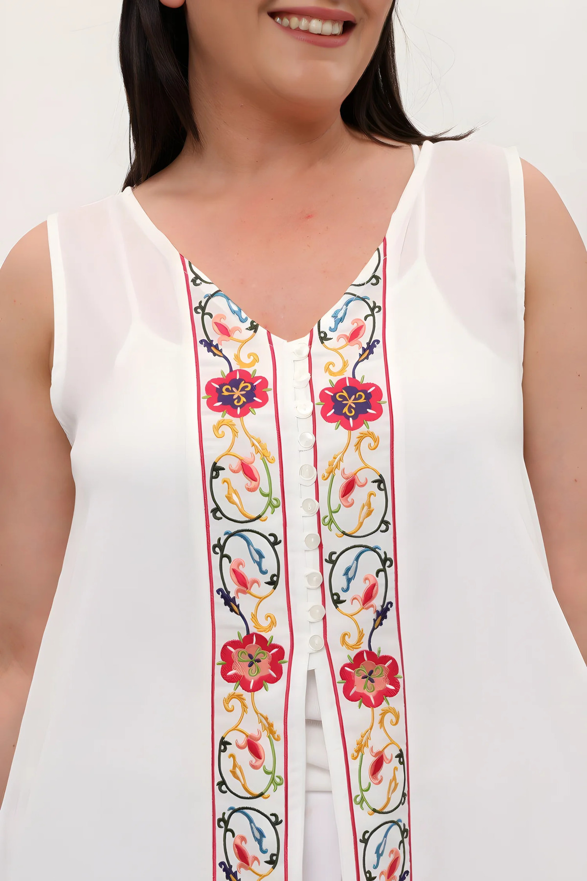 Hanezza-Women's Large Size White Zero Sleeve 42-52 Embroidered Below the Knee Slit Crepe Vest 4