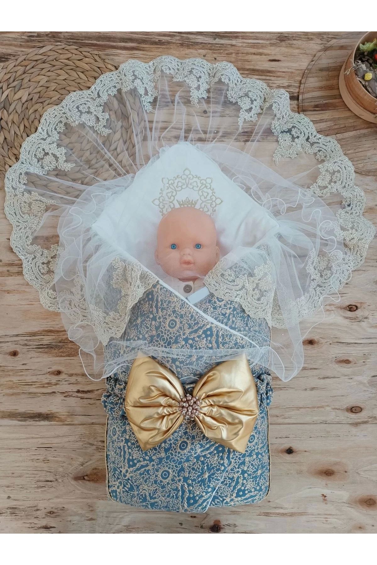 TİMİON-Gold Patterned Embossed Bow Blanket Laced Baby Swaddle 2