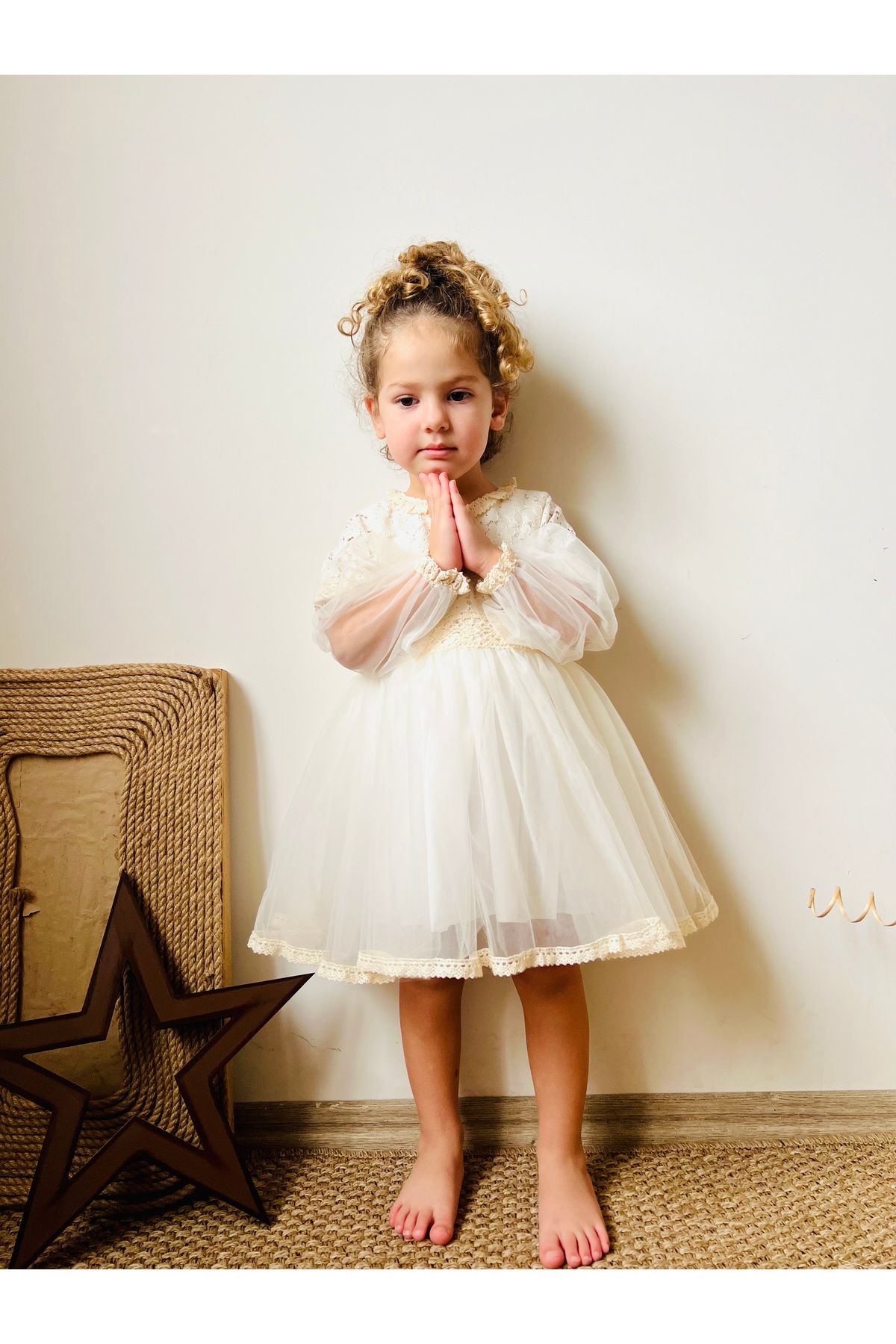 penu baby kids Ekru Çiçekli Fisto Dantelli Tül Etek Yarı Kumaş Yarı Tül Uzun Kol Kız Çocuk Kız Bebek Elbise fotoğrafı 6 (önizleme)