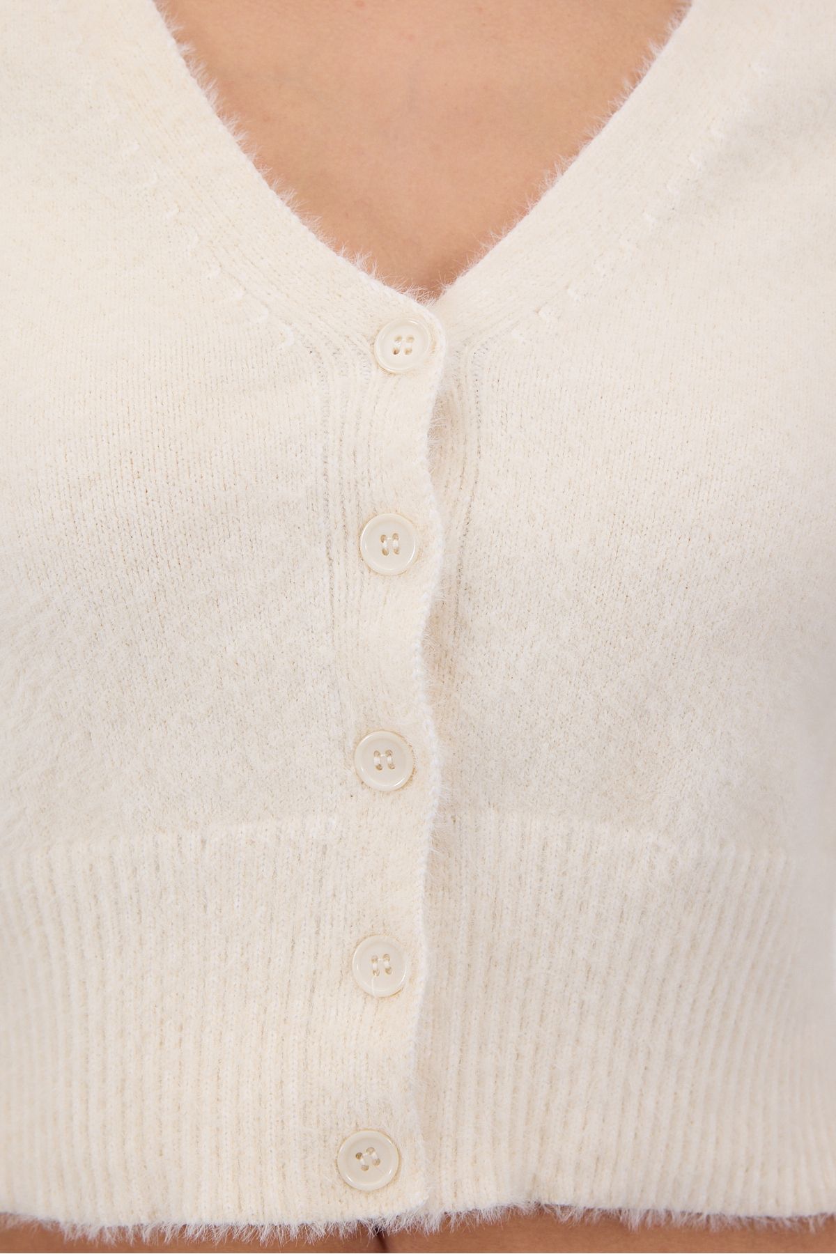 Addax-Soft Textured Buttoned Crop Cardigan H3339-A2 3