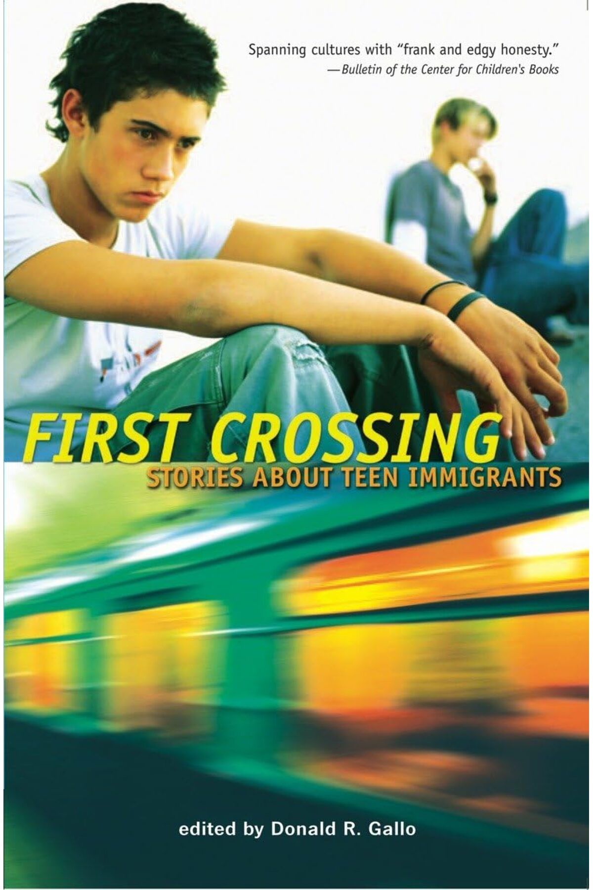 Pandora Kitabevi First Crossing: Stories About Teen Immigrants