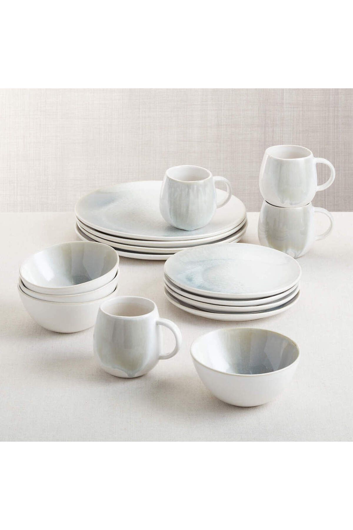 Crate & Barrel Ora Stoneware 16 Parça Yemek Takımı