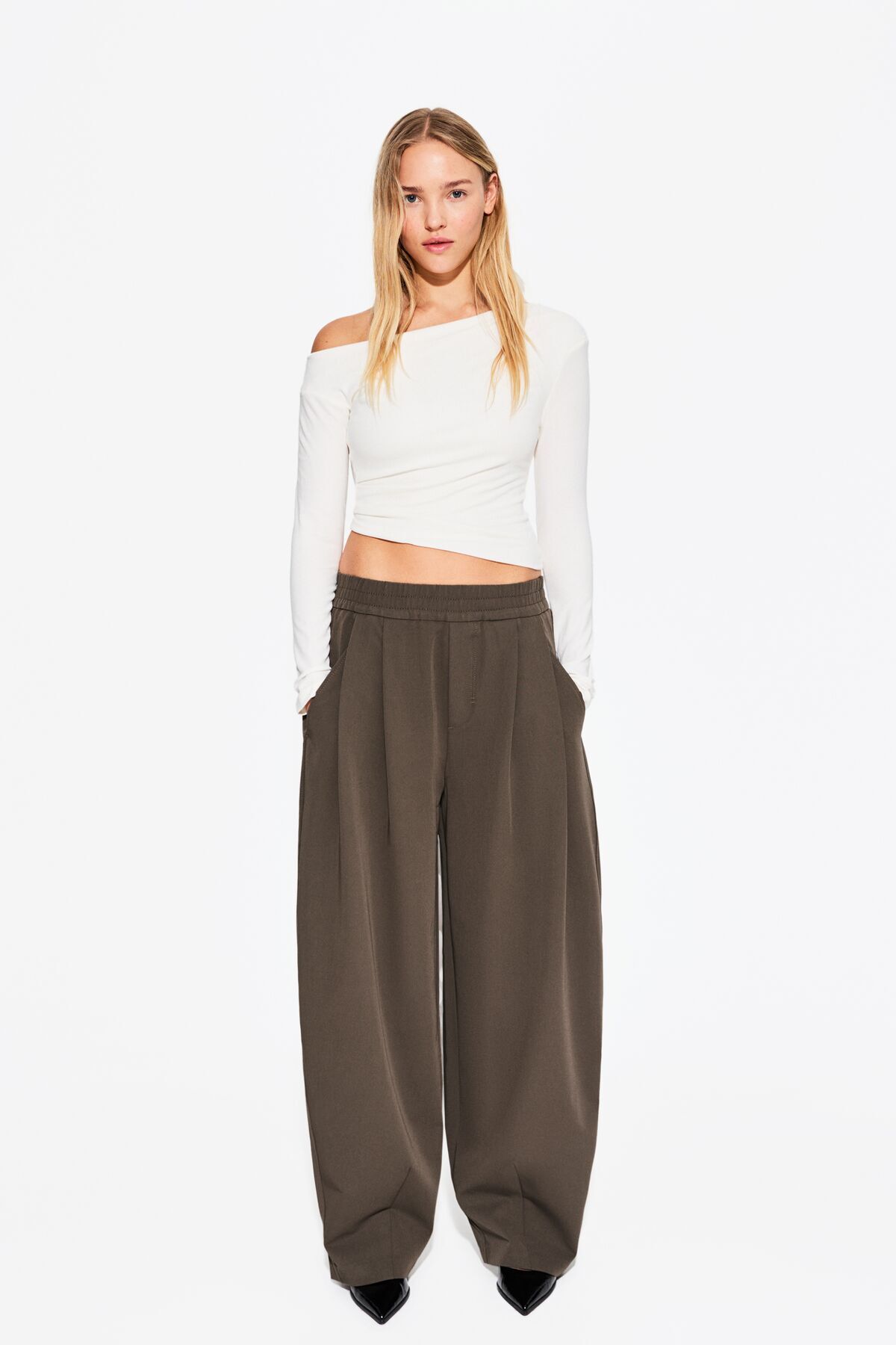 Bershka Bol kesim jogger pantolon