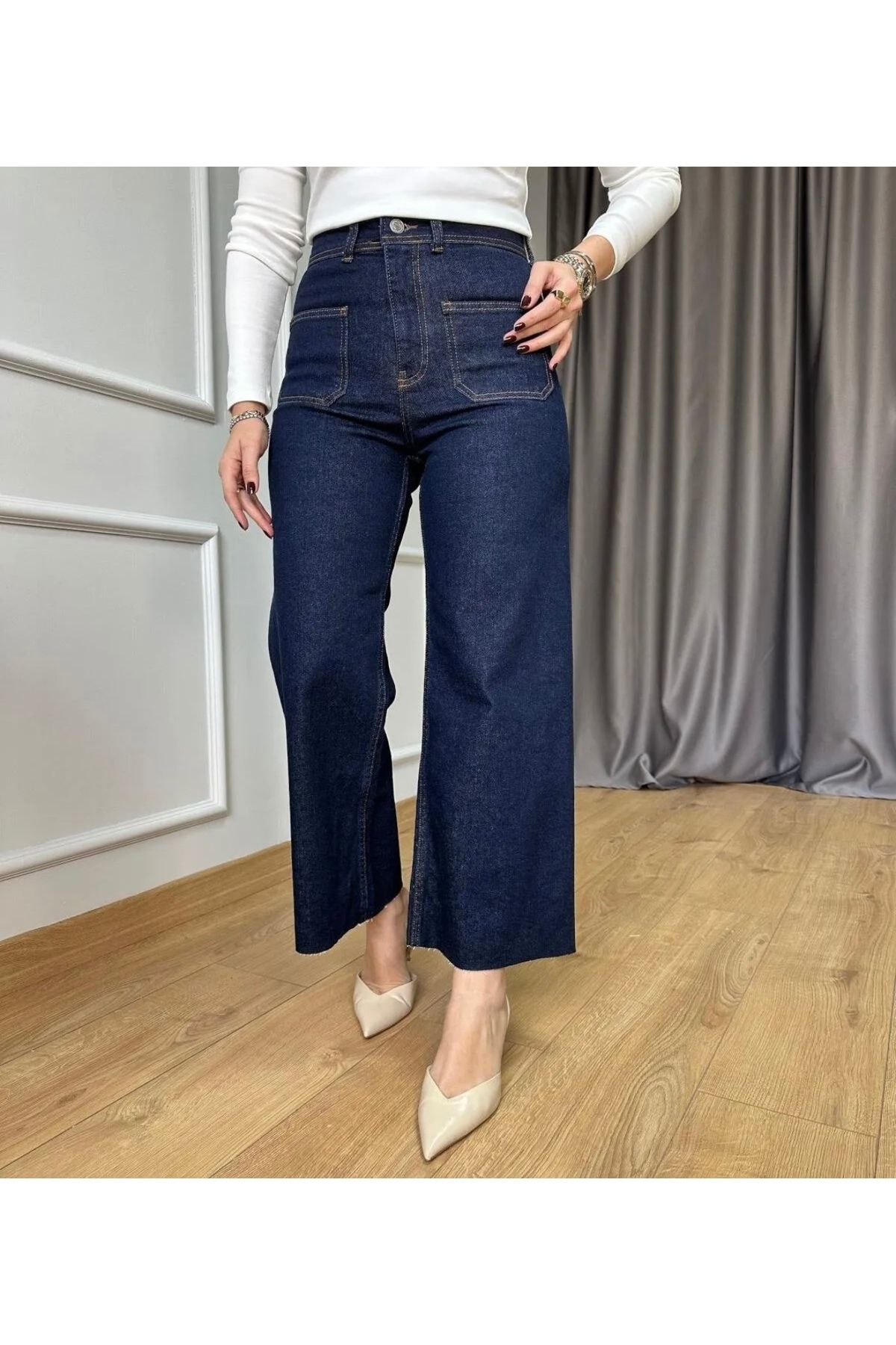 Butik dark jeans