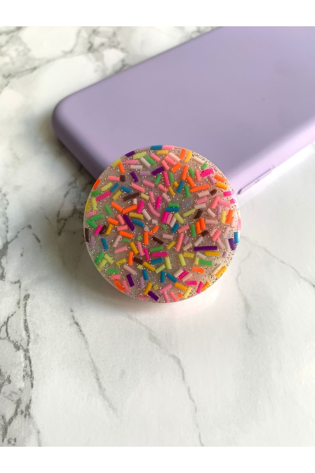 Efizm Store Eğlenceli Pasta Süsü Telefon Tutucu: Pratik ve Şık Popsocket Stand No1