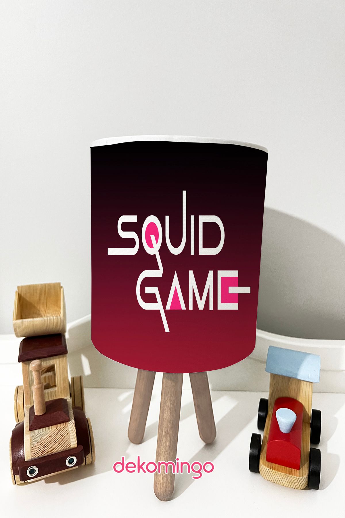 dekomingo SQUID GAME BEBEK VE ÇOCUK ODASI ABAJUR