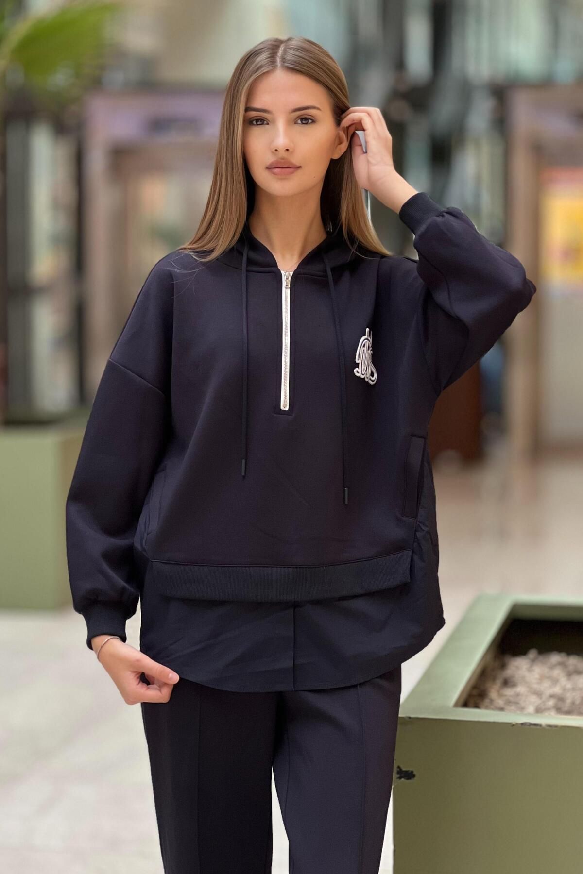 Twist Logo Nakışlı Sweatshirt