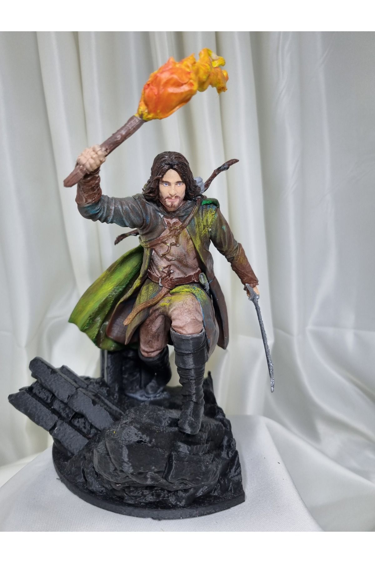 HANART Aragorn ölüler yolunda 22 cm yüzüklerin efendisi lort diorama figür