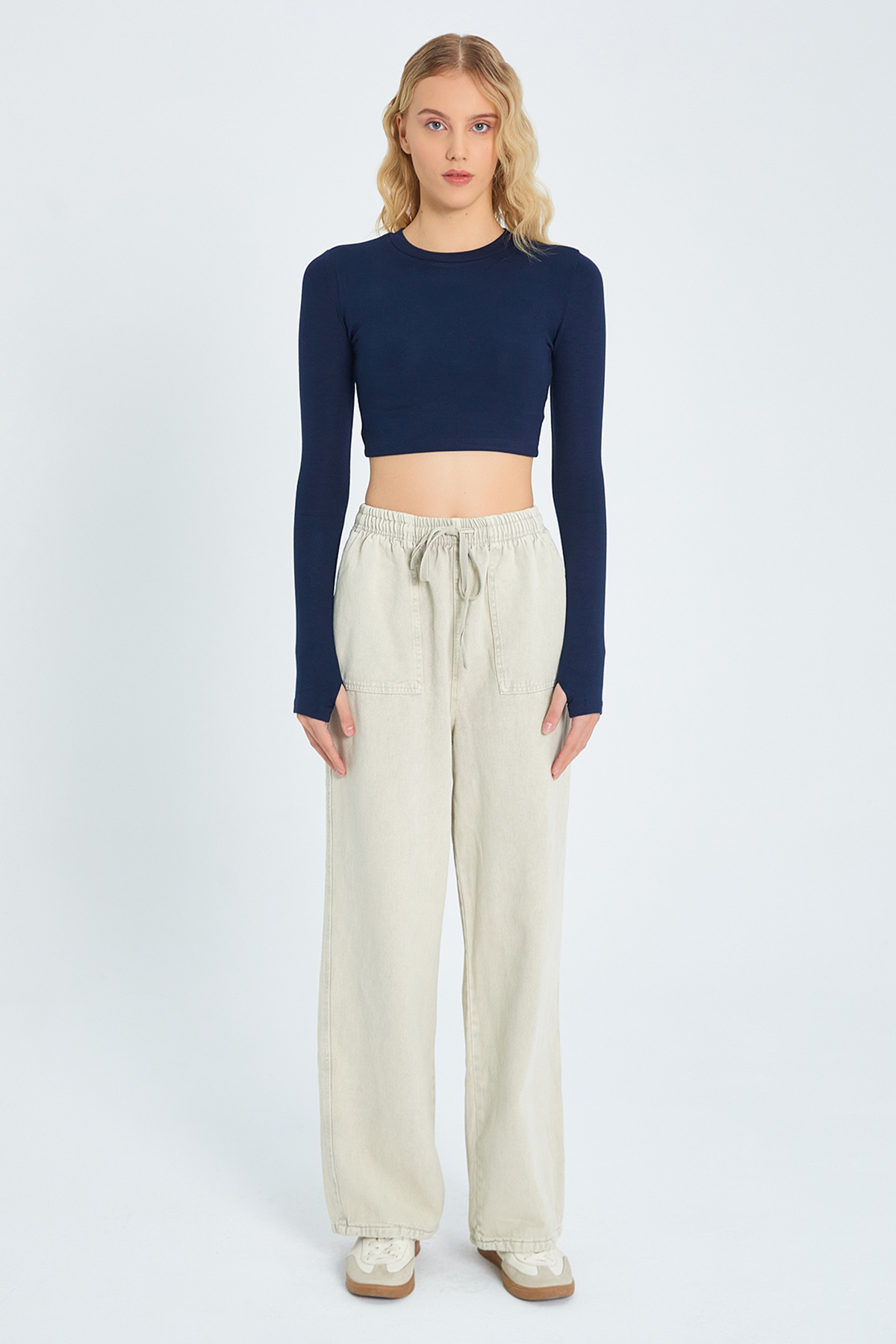  TRENDYOLM?LLA Bej Cep Detayl? Kot G?rünümlü Wide Leg/Geni? Paça Dokuma Pantolon