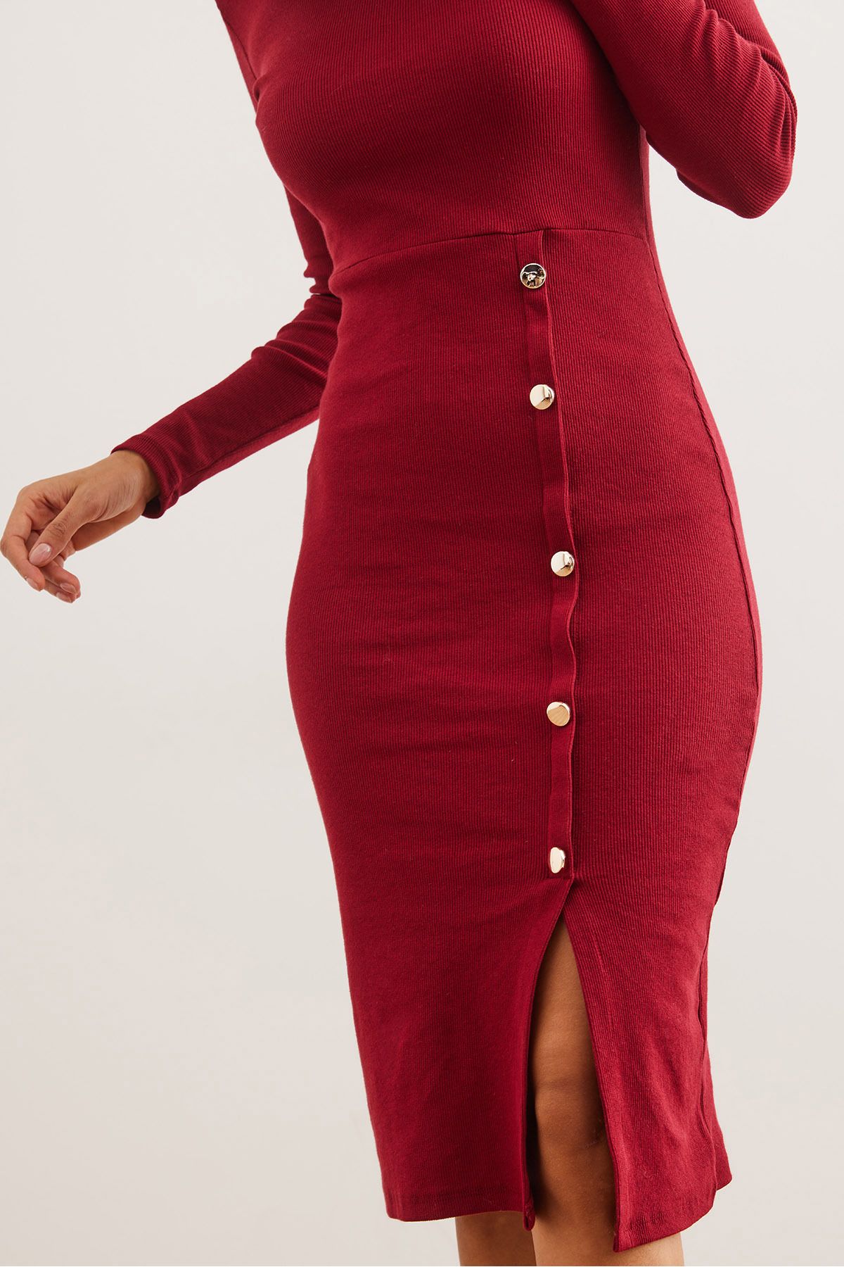 Kadın Bordo Düğme Detaylı Yırtmaçlı Midi Esnek Elbise ELB-19002256