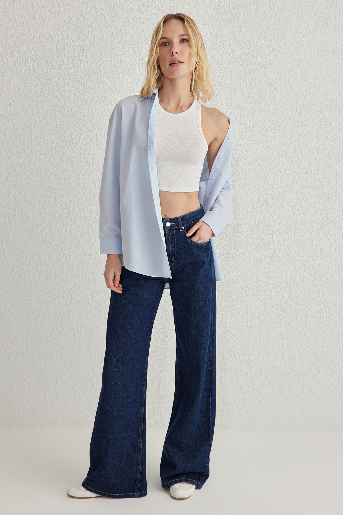 Trendyolmilla  Mavi Regular Normal Kalıp Dokuma Gömlek TWOSS25GO00095 - Görsel 2