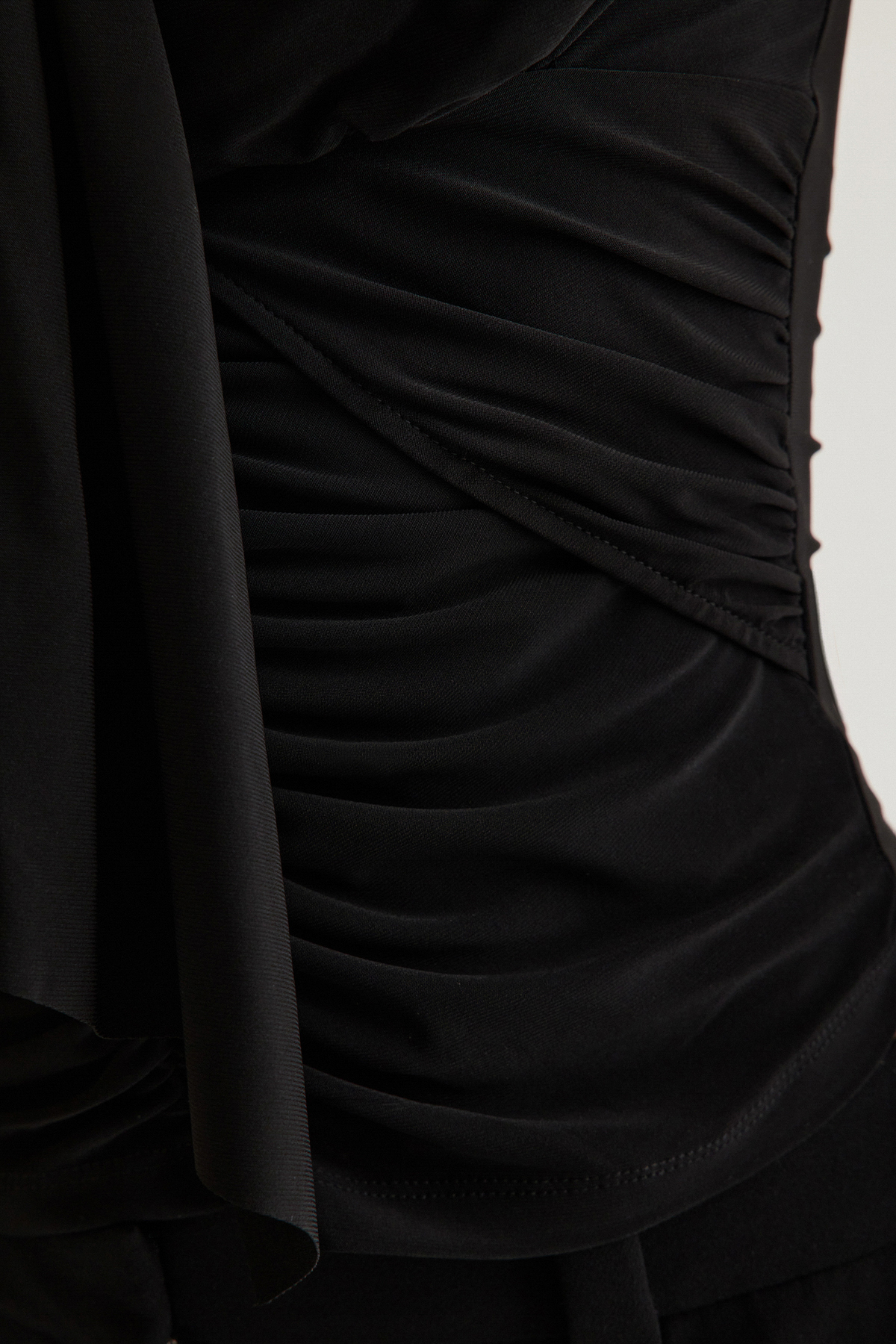 Trendyolmilla  Siyah Drape Detaylı Örme Bluz TPRSS25BZ00023 - Görsel 5