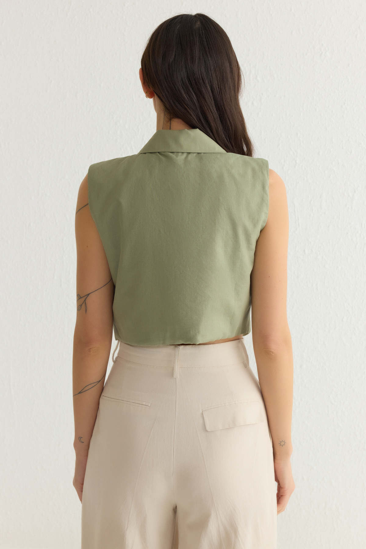 Trendyolmilla  Haki Önden Bağlamalı Regular Normal Kalıp Dokuma Gömlek TWOSS25GO00098 - Görsel 5