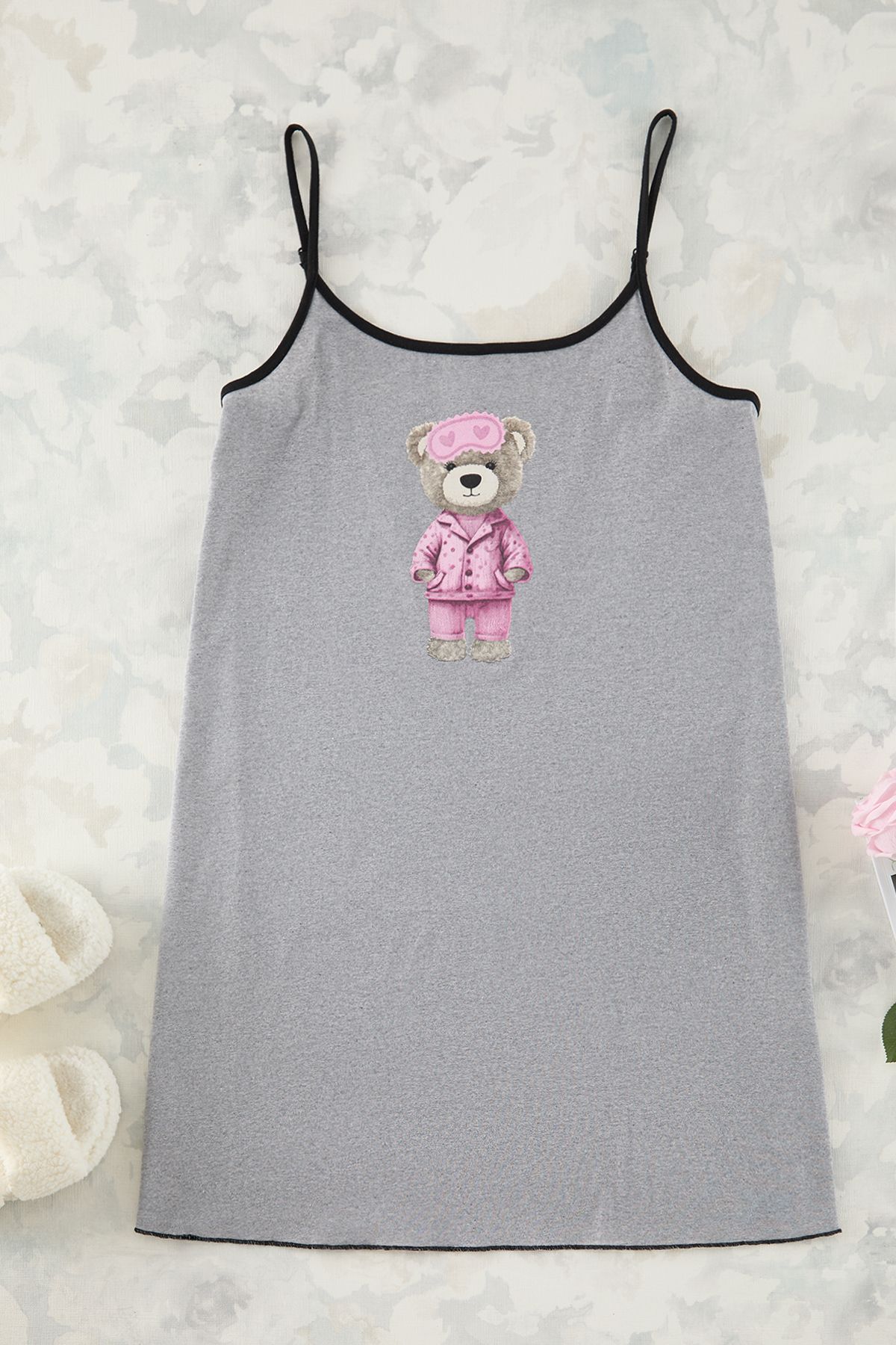 Trendyol Curve-Graues, mit Teddybären bedrucktes, gestricktes Mini-Nachthemd TBBSS25CH00002 6