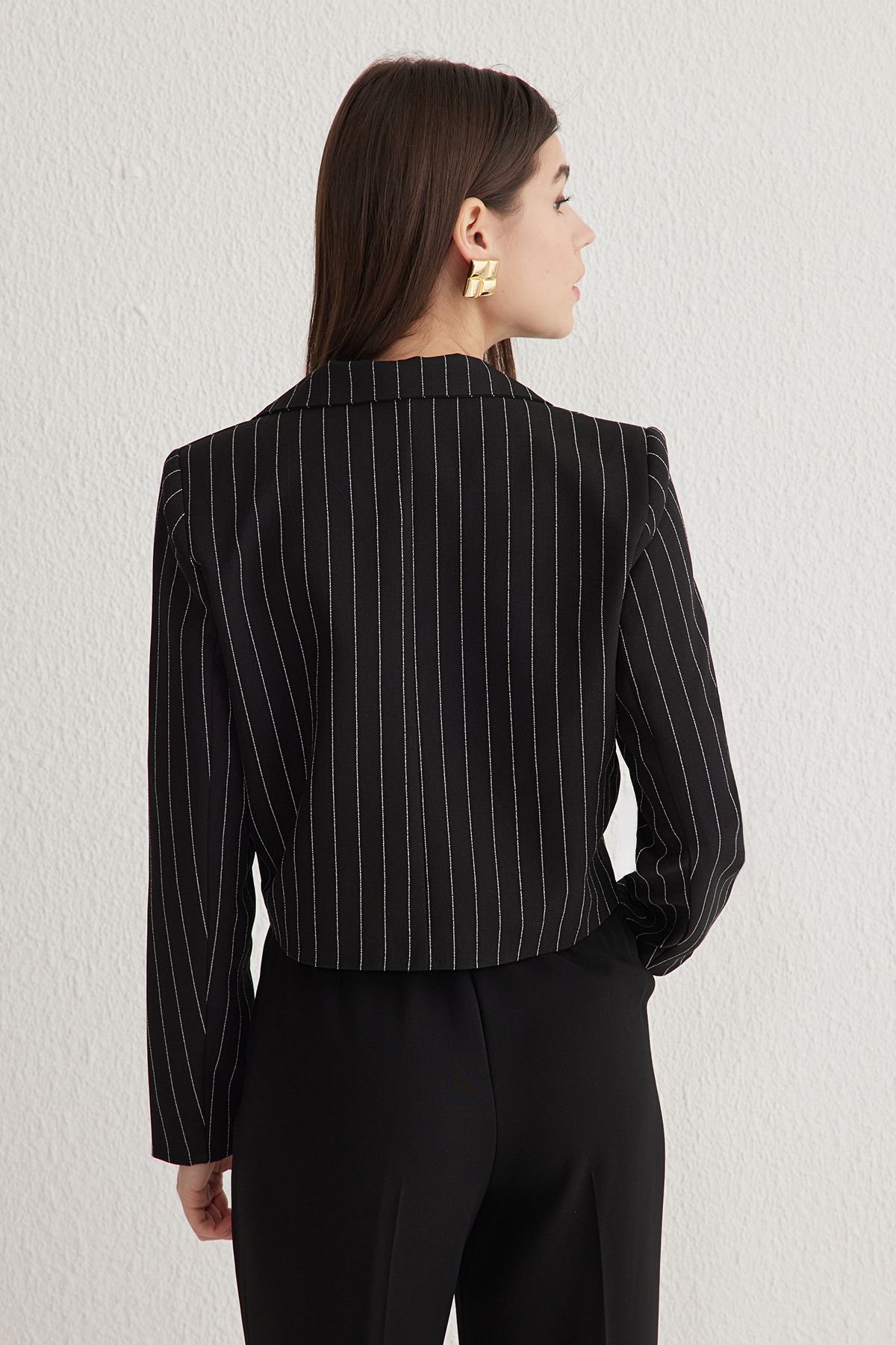 Trendyol Collection-Черно обикновено раирано тъкано сако Twoss23Bc00029 5