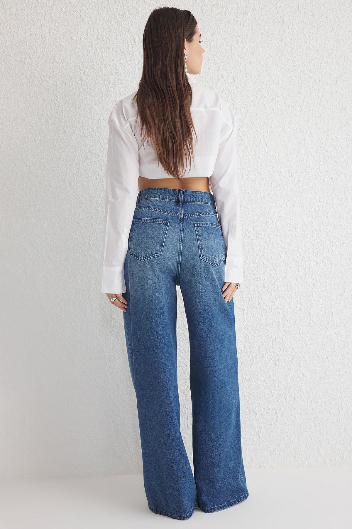 Trendyolmilla  Mavi Yüksek Bel Ekstra Wide Leg Palazzo Geniş Paça %100 Pamuk Non-Stretch Jeans TWOSS25JE00066 - Görsel 5