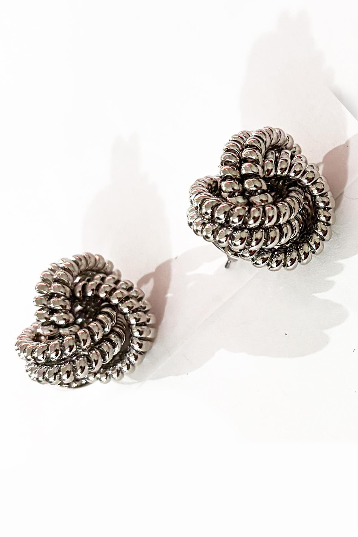 New Obsessions-Antique Silver Knot Earrings 1