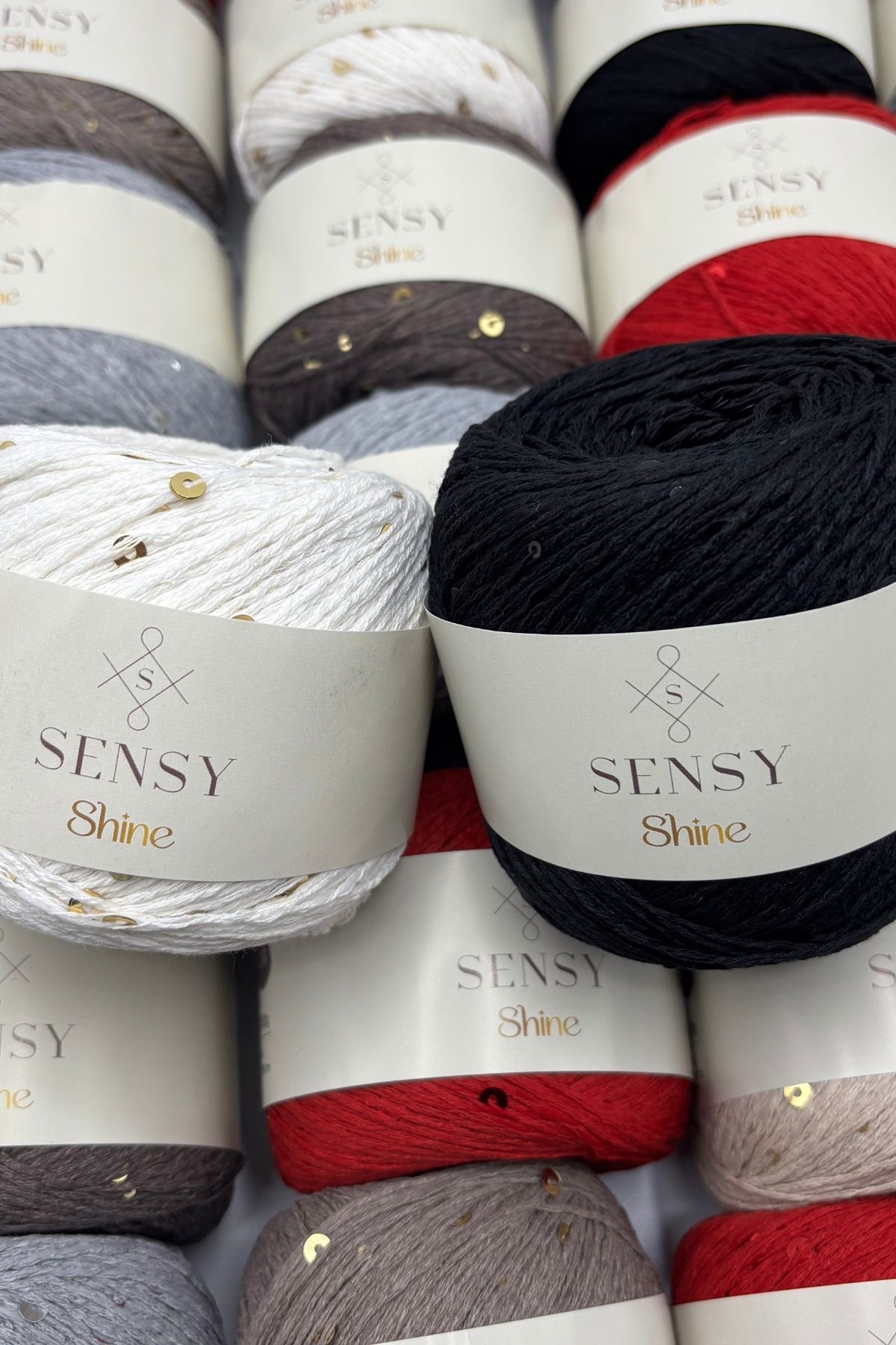 SENSY-Black Shine Sequin Knit Lanyard 7