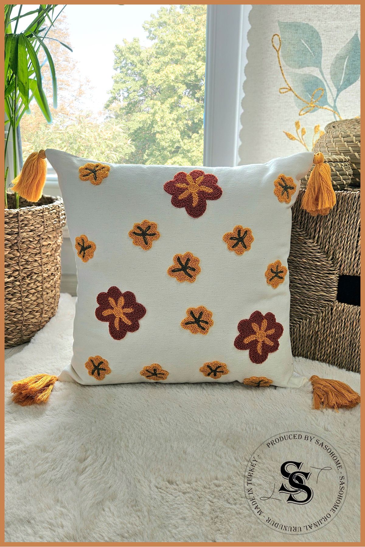 SasoHome-Beauty Flowers Punch Embroidery Pattern Throw Pillow Cover 1