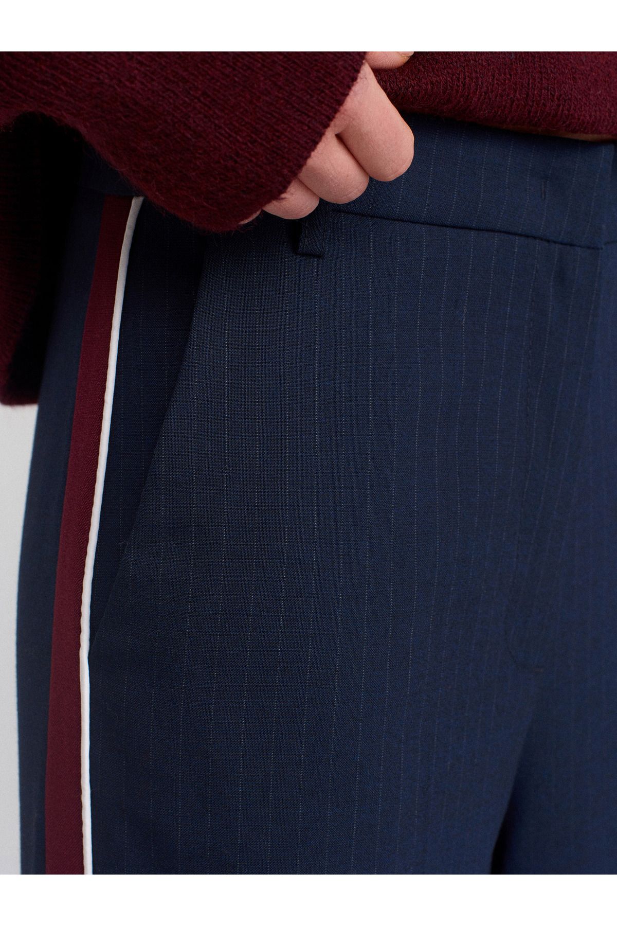 Dilvin-71569 Pantaloni drapați cu dungi laterale-albastru închis 4