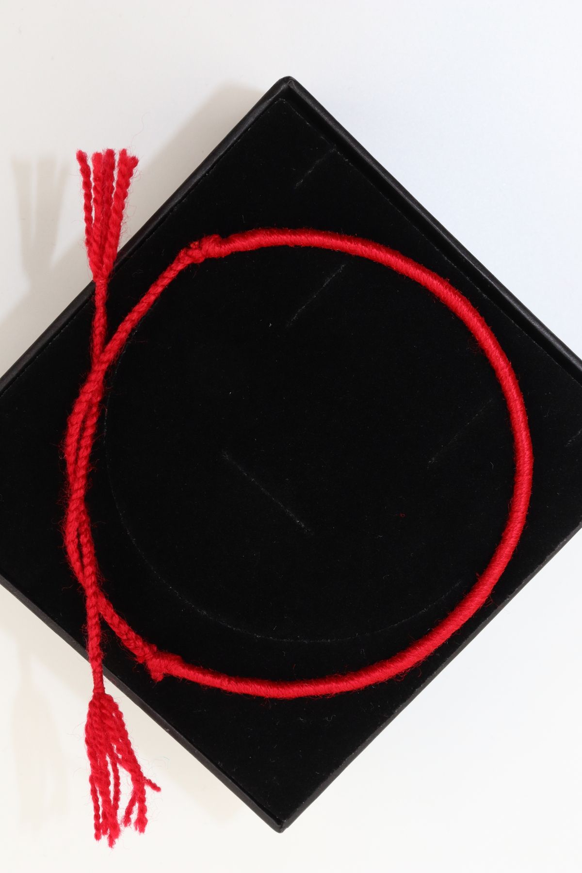 KEEBA-Red String Bracelet for Men and Women - String Design 3