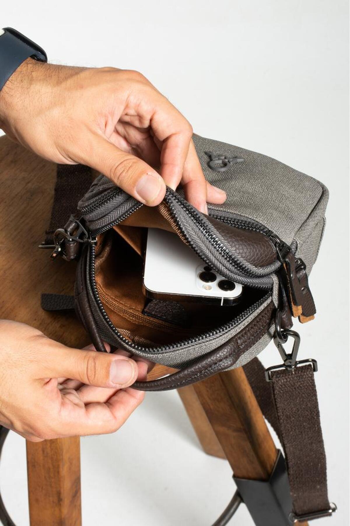 Baginn  Erkek Omuz Çantası Elde Tutma 18*12 Cm Çapraz Askılı Postacı Çantası Mega Çanta Kanvas Kumaş - Görsel 5