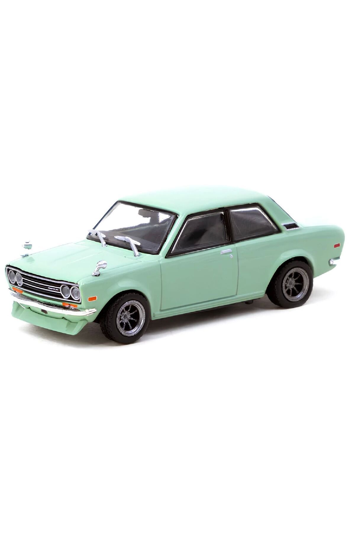 Tarmac Works 1:64 Diecast Datsun 510 Light Green Tarmac Model Araba