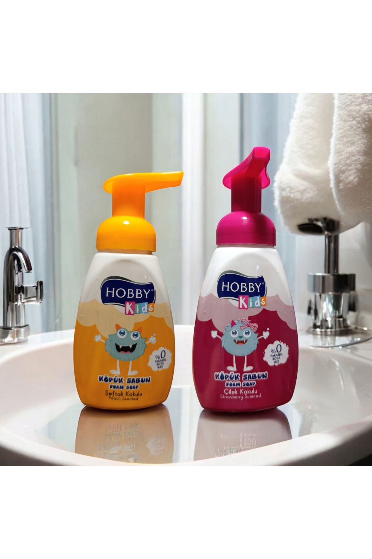 Hobby 2'li Set: Kids Köpük Sabun, Şeftali Kokulu (200ml), Çilek Kokulu (200ml)