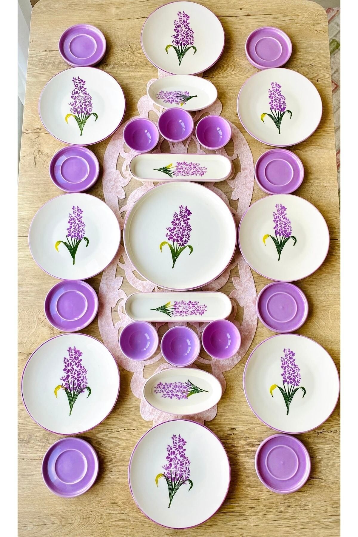 QUEEN Hyacinth Pattern 8 Kişilik 27 Parça Tea Plate Lilac Kahvaltı Takımı