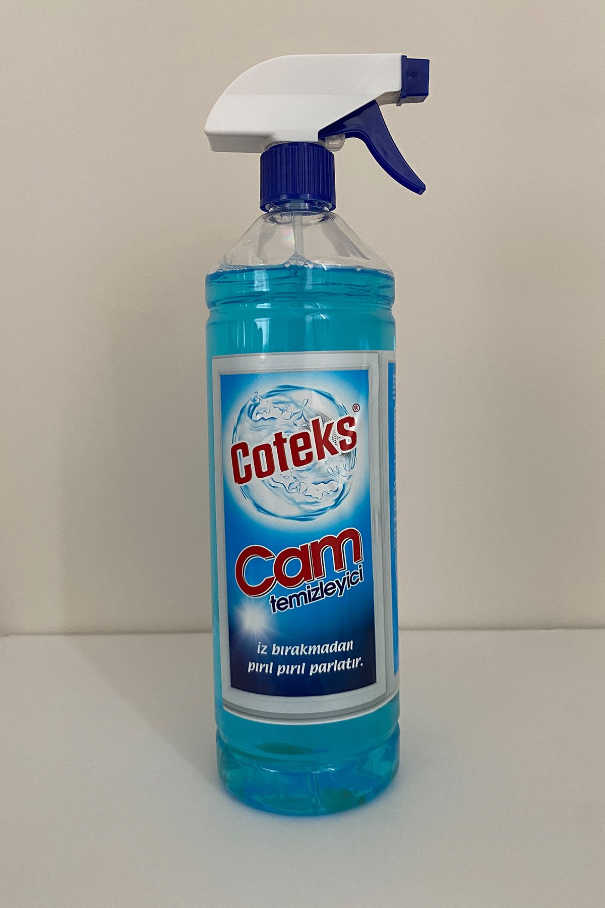 Coteks Cam Sil Temizleyici Kristal Parlaklık ve İz Bırakmayan Temizlik 1 lt